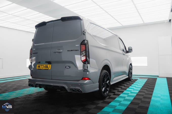 2025 Ford Transit Custom