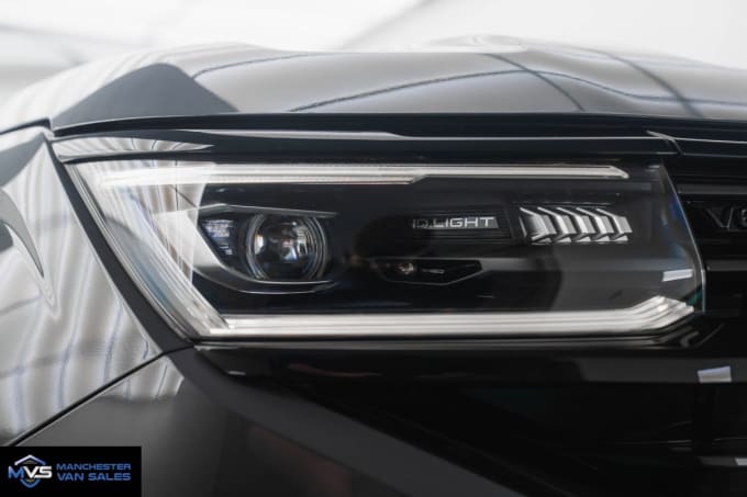 2025 Volkswagen Amarok