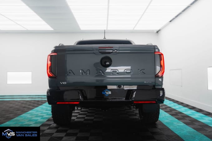 2025 Volkswagen Amarok