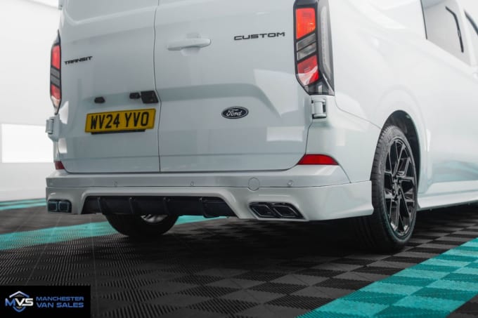 2025 Ford Transit Custom