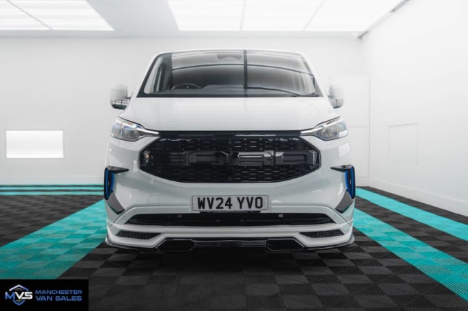 2025 Ford Transit Custom