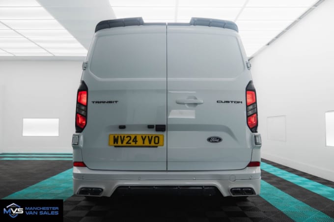 2025 Ford Transit Custom