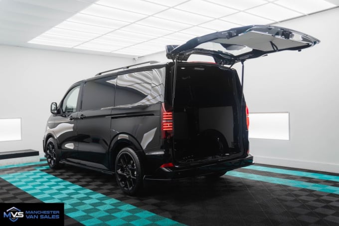 2025 Volkswagen Transporter