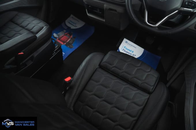 2025 Volkswagen Transporter
