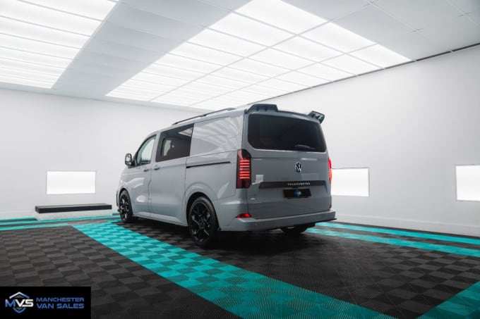 2025 Volkswagen Transporter