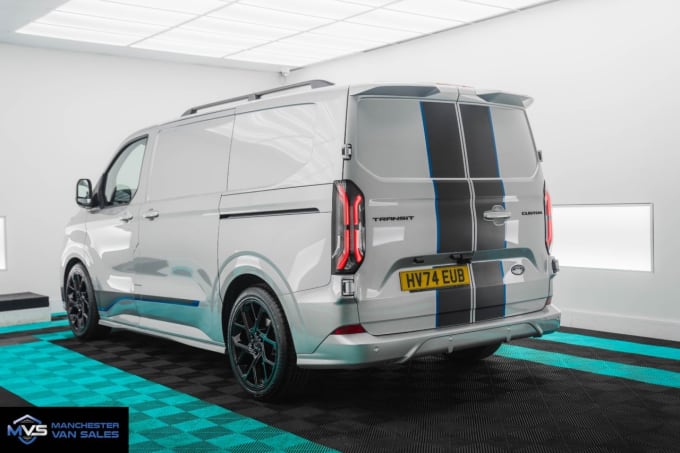 2025 Ford Transit Custom