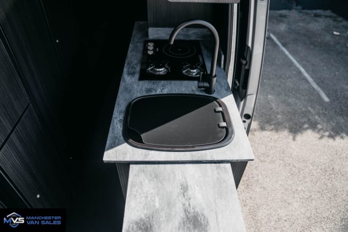 2025 Mercedes-benz Sprinter