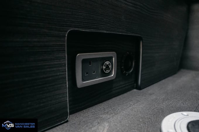 2025 Mercedes-benz Sprinter