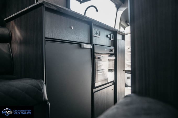 2025 Mercedes-benz Sprinter