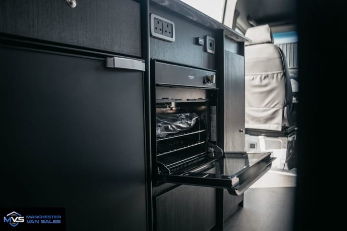 2025 Mercedes-benz Sprinter
