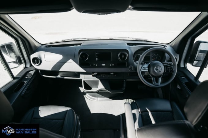 2025 Mercedes-benz Sprinter
