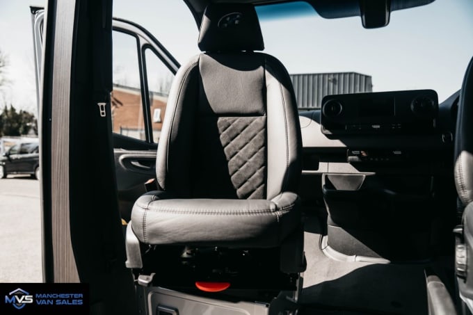 2025 Mercedes-benz Sprinter