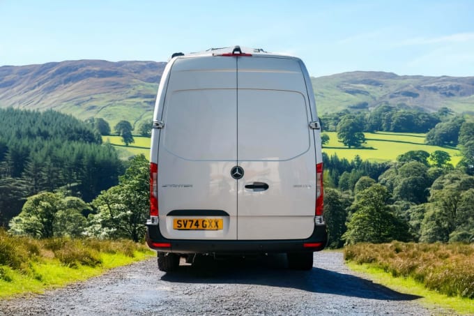 2025 Mercedes-benz Sprinter