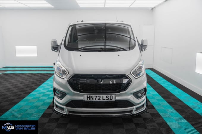 2025 Ford Transit Custom