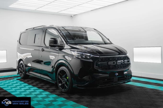 2025 Ford Transit Custom