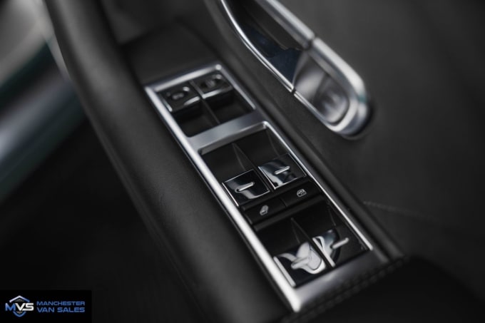 2025 Bentley Continental