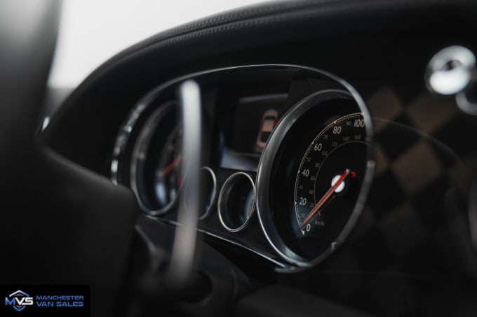 2025 Bentley Continental