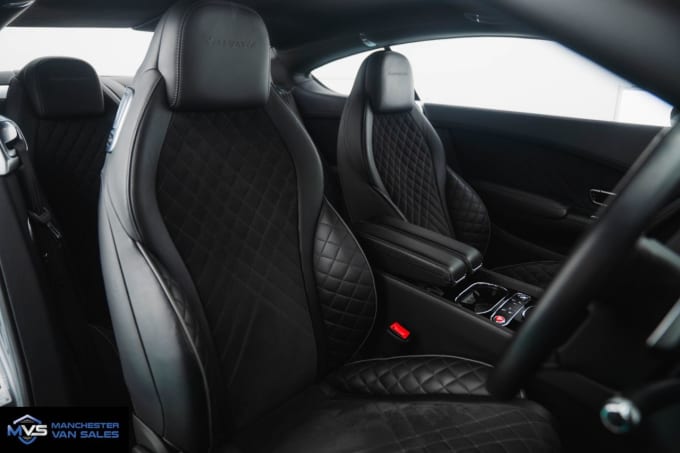 2025 Bentley Continental