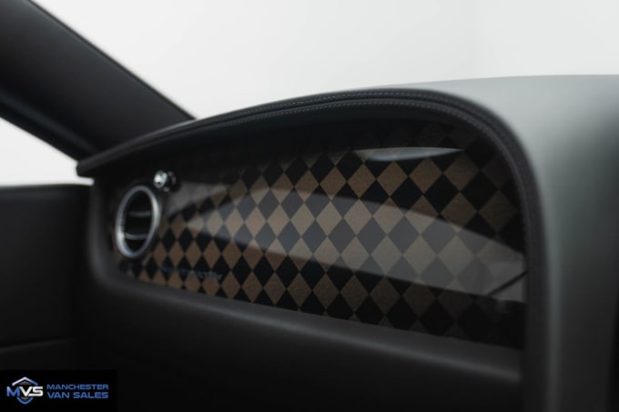 2025 Bentley Continental