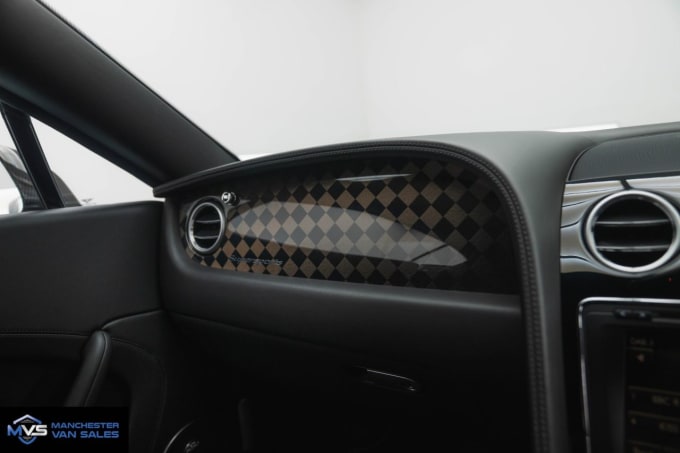 2025 Bentley Continental