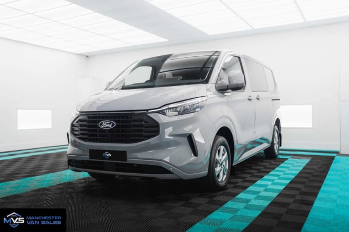 2025 Ford Transit Custom