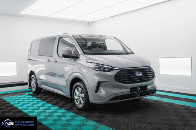 2025 Ford Transit Custom