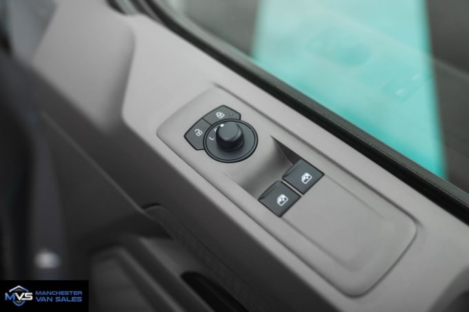 2025 Volkswagen Transporter
