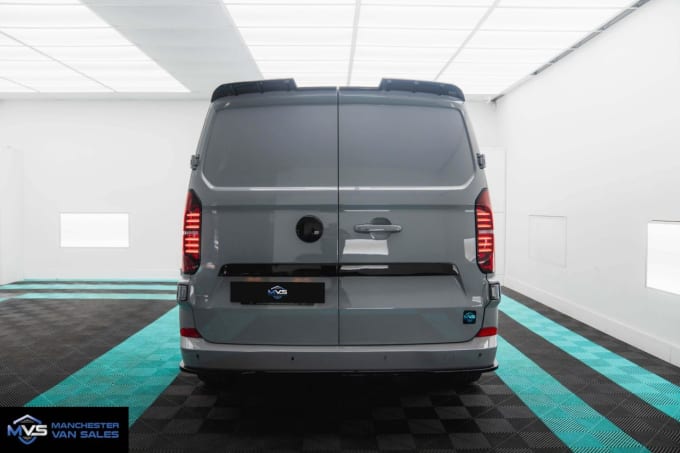 2025 Volkswagen Transporter