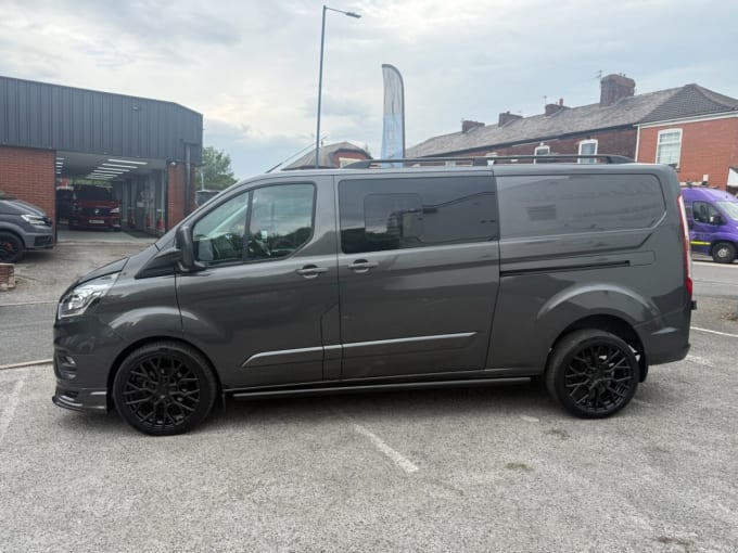 2025 Ford Transit Custom