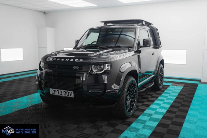 2025 Land Rover Defender