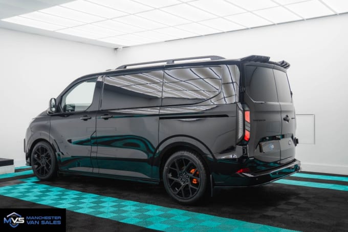 2025 Ford Transit Custom