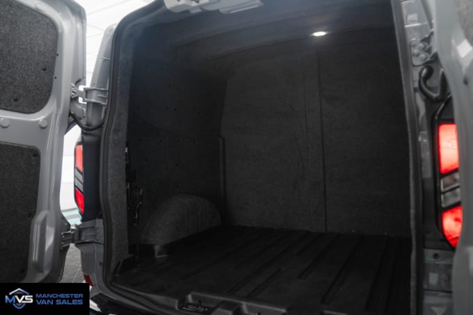 2025 Ford Transit Custom