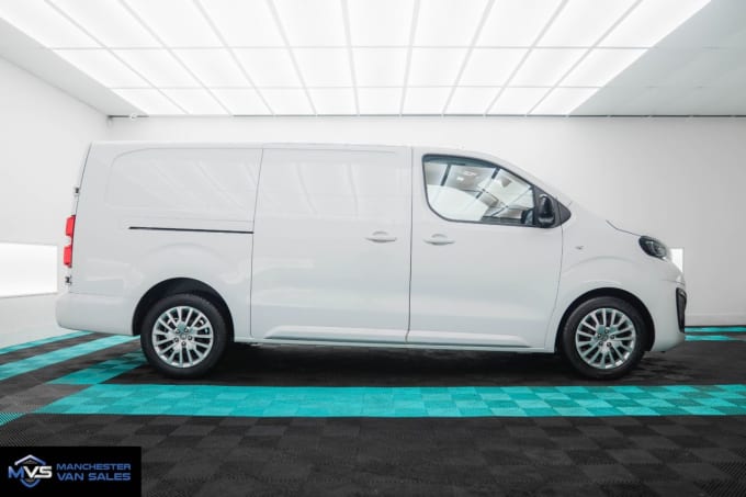 2025 Peugeot Expert