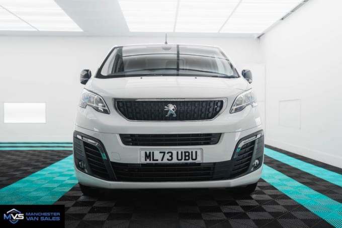 2025 Peugeot Expert