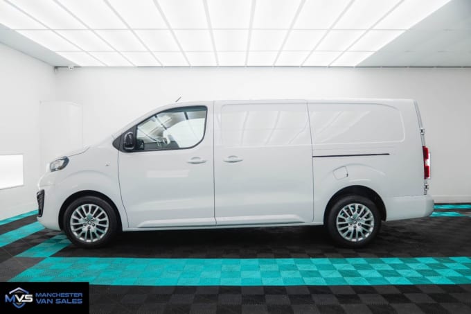 2025 Peugeot Expert