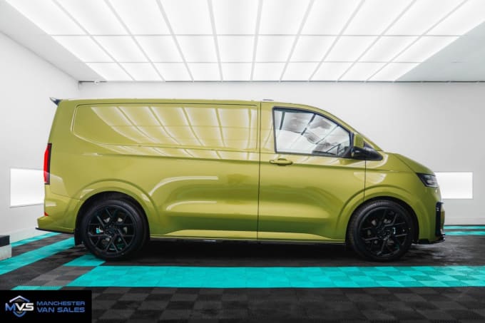 2025 Volkswagen Transporter