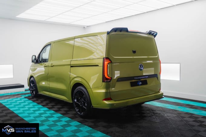 2025 Volkswagen Transporter