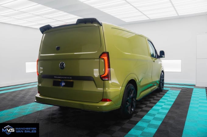 2025 Volkswagen Transporter