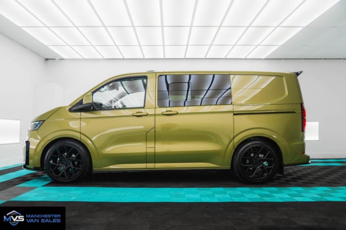 2025 Volkswagen Transporter