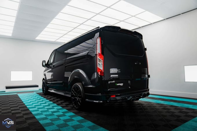 2025 Ford Transit Custom