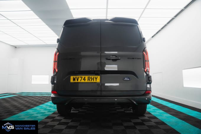 2025 Ford Transit Custom