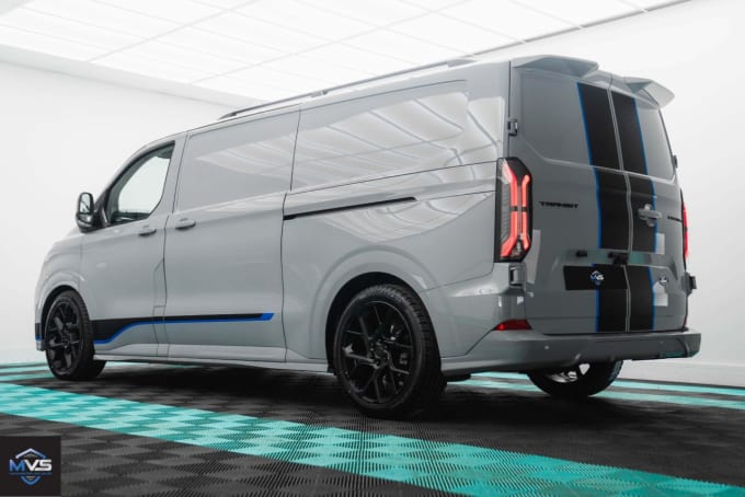 2025 Ford Transit Custom