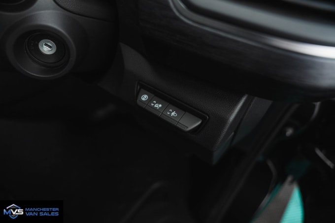 2025 Renault Trafic