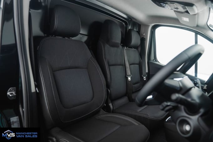 2025 Renault Trafic