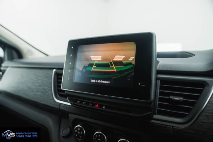 2025 Renault Trafic