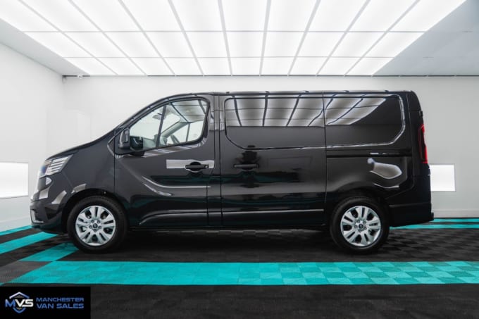 2025 Renault Trafic