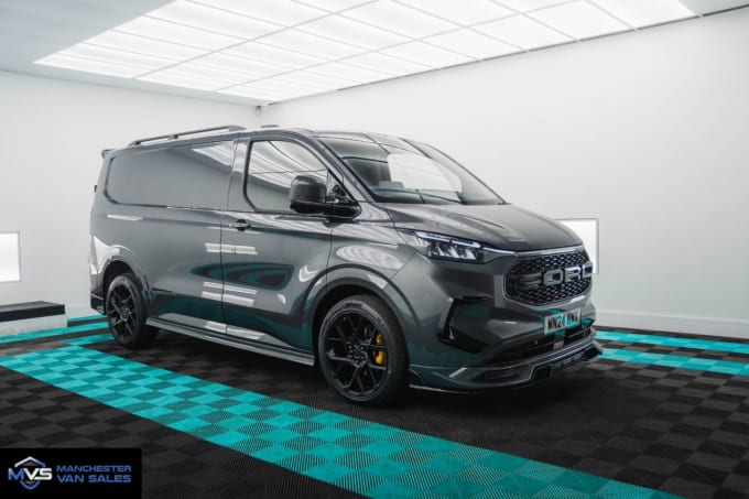 2024 Ford Transit Custom