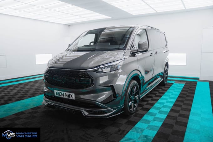 2024 Ford Transit Custom