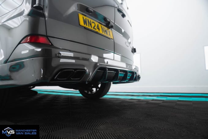 2024 Ford Transit Custom