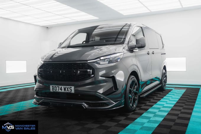 2024 Ford Transit Custom